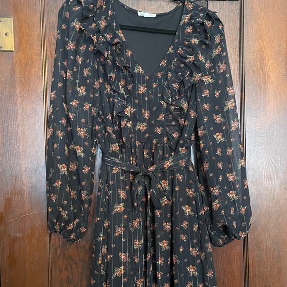 Women’s Long Sleeve Maxi Dress - Black with Red Roses Metallic Threading - M - Picture 4 of 5